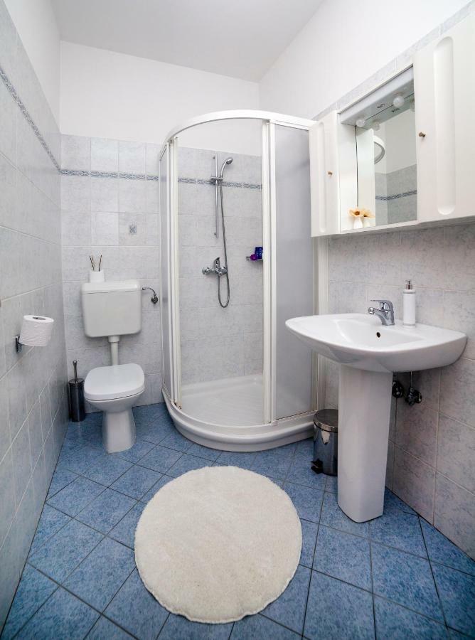 Apartment Villa Lidija Lovran Extérieur photo
